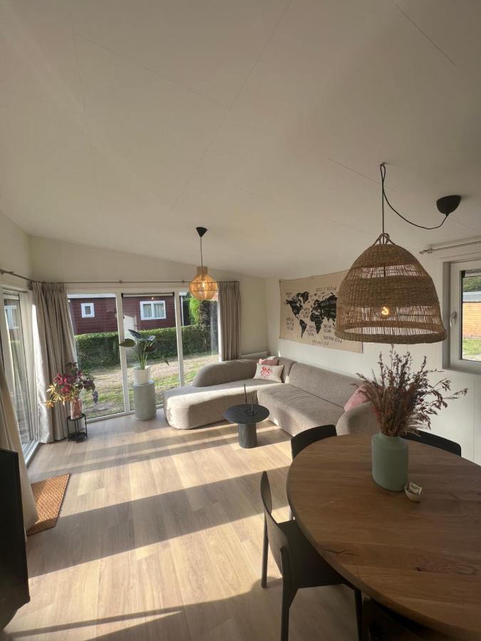 Vakantiehuisje Zeegeluk Vlakbij De Kust Sint Maartensvlotbrug Экстерьер фото